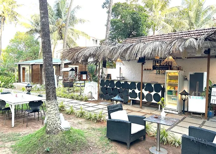 Bedrock BoutiqueHostel